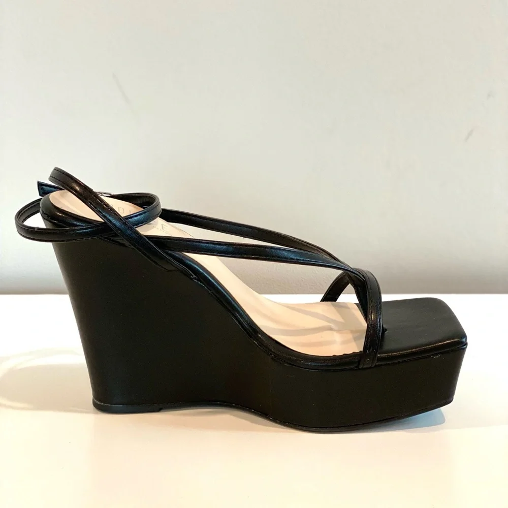 Black Wedge Sandals with Platform and Ankle Strap size 8 - Picture 11 of 15